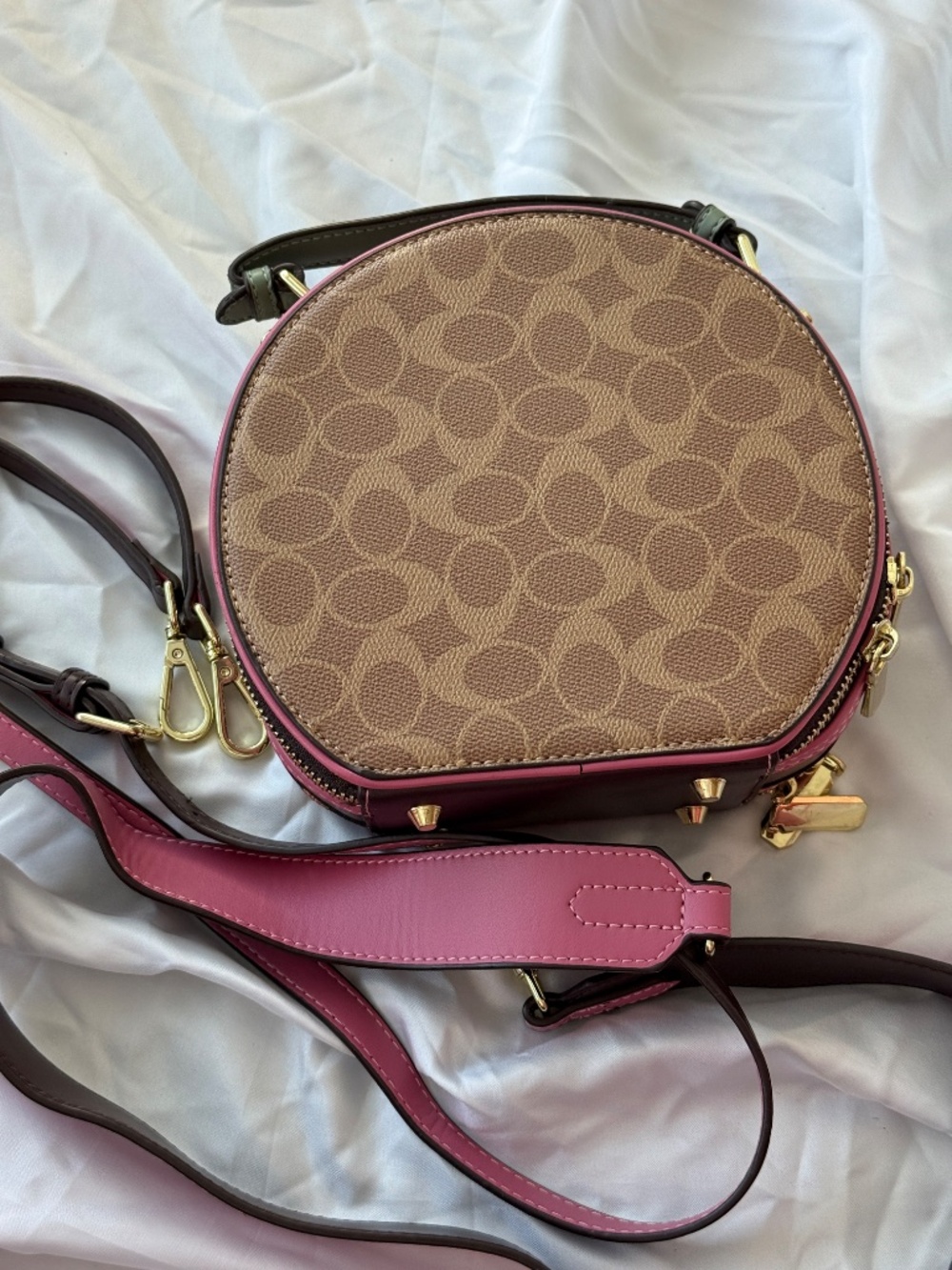 Coach Signature Canvas Canteen Round Crossbody Bag Pink Brown Multi Compartment